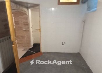 Stanza non arredata - Negozio via Camponocecchio 15, Genga - foto 24