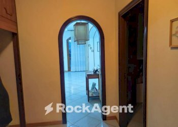 Ingresso - Villa via G. D'Annunzio, 4, Catignano - foto 24