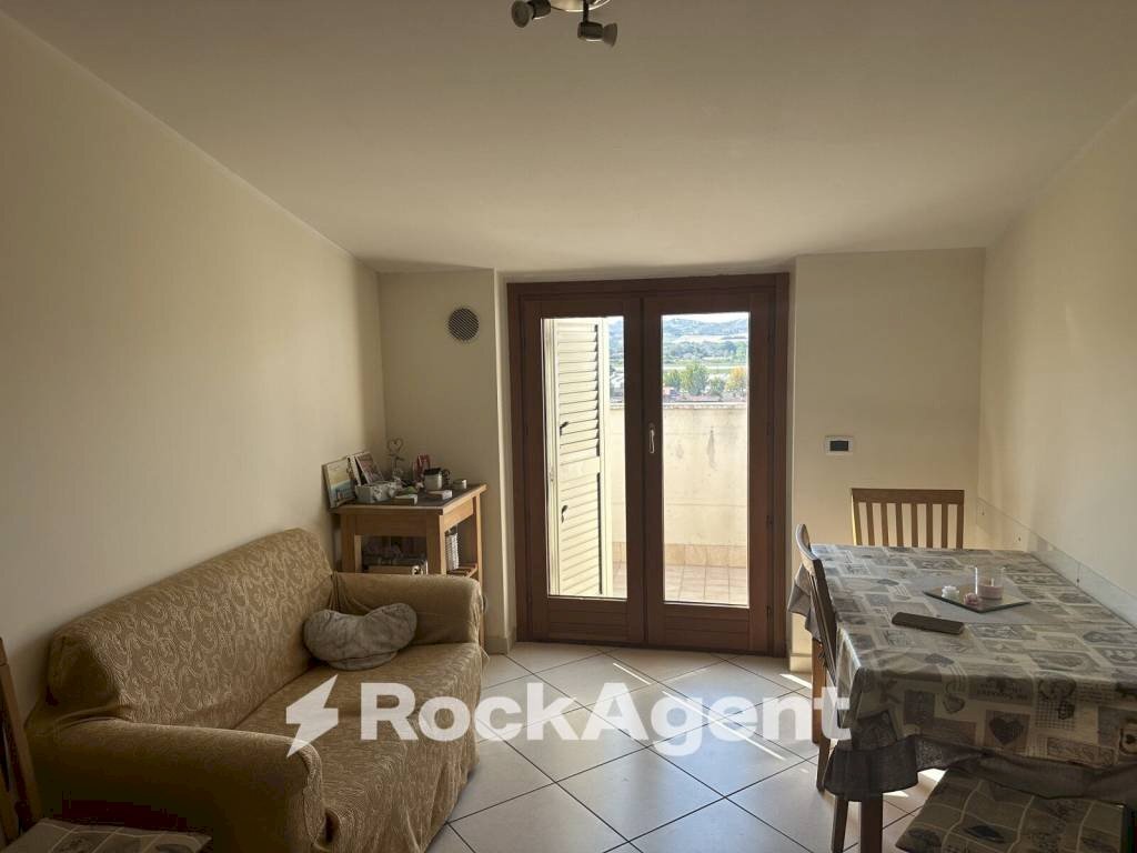 Salone - Appartamento viale Sandro Pertini, 6, San Giovanni Teatino - foto 3