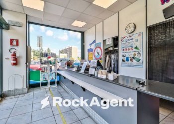 Interno non residenziale - Negozio via Amilcare Ponchielli, 23, Bologna (zona Savena) - foto 1