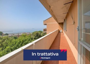 Balcone - Quadrilocale via della Benedicta, Genova (zona Voltri) - foto 2
