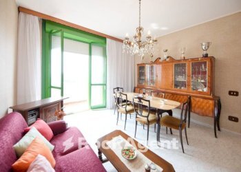 Salone - Quadrilocale via della Benedicta, Genova (zona Voltri) - foto 4