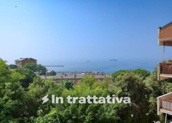 Vista - Quadrilocale via della Benedicta, Genova (zona Voltri) - foto 1