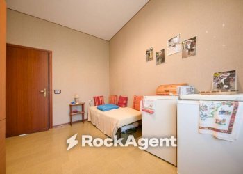 Camera da letto - Four-room apartment via della Benedicta, Genova (neighborhood Voltri) - photo 11