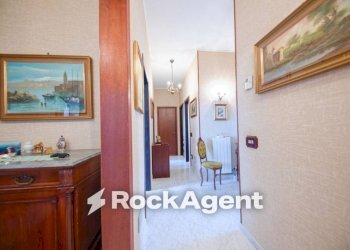 Corridoio - Four-room apartment via della Benedicta, Genova (neighborhood Voltri) - photo 18
