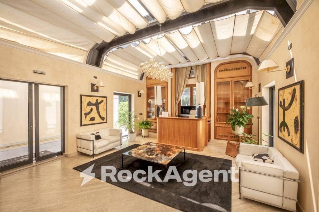 Interno palazzo - Appartamento via di Marco Simone, 80, Guidonia Montecelio - foto 3