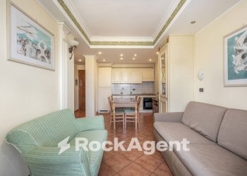 Salone - Appartamento via di Marco Simone, 80, Guidonia Montecelio - foto 11