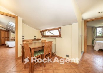 Salone - Appartamento via di Marco Simone, 80, Guidonia Montecelio - foto 19