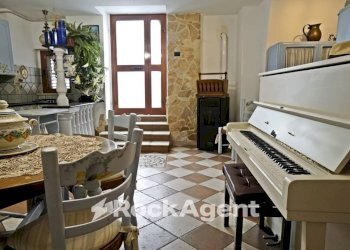 Salone - Trilocale via Casalnuovo, 23, Montescaglioso - foto 2