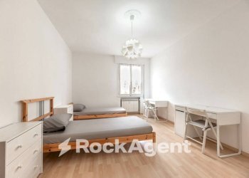 Camera da letto - Three-room apartment via Giovanni Battista Viotti, 4, Padova - photo 4