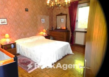 Camera da letto - Casa indipendente via Forchiusa Est, 114, Serra San Quirico - foto 15