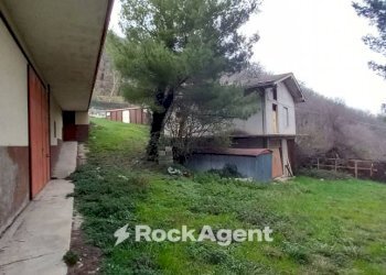 Giardino - Casa indipendente via Forchiusa Est, 114, Serra San Quirico - foto 34