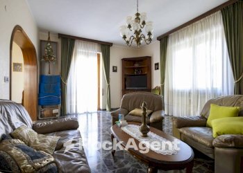 Salone - Villa viale Vincenzo Gattoleo, 127, Catanzaro - foto 20