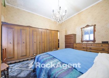 Camera da letto - Trilocale salita Sella, Genova (zona Apparizione) - foto 23