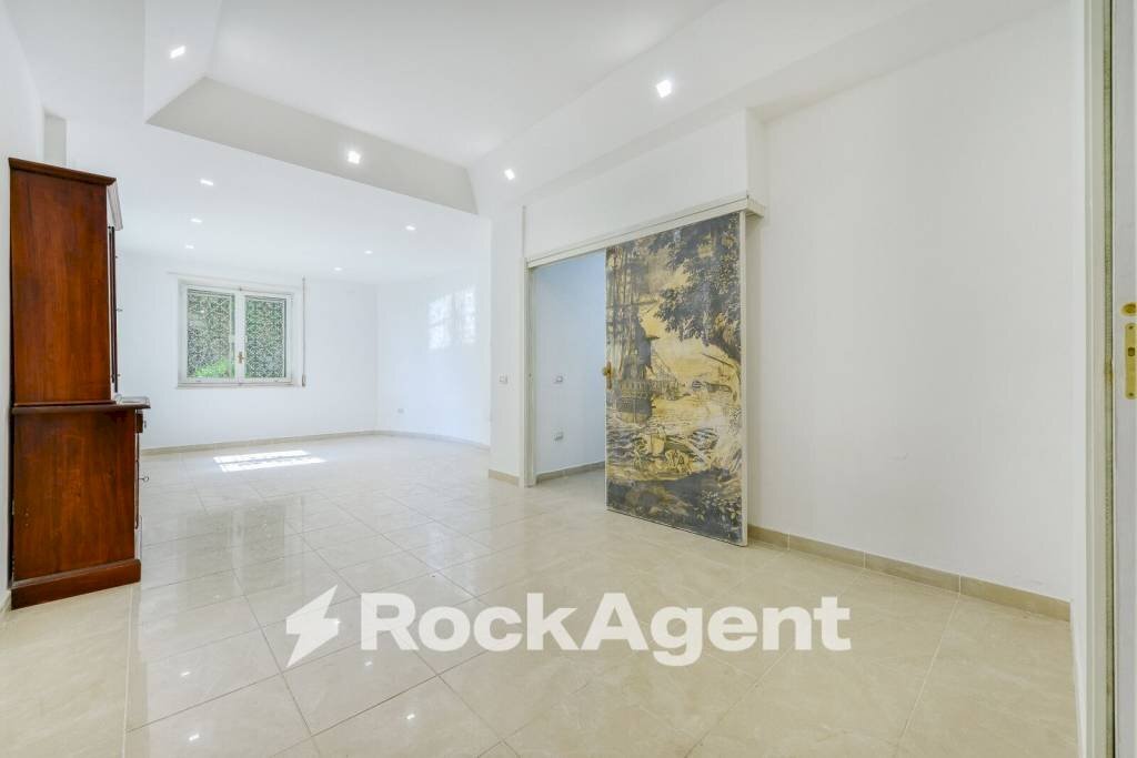 Cucina - Appartamento via Francesco Petrarca, Napoli (zona Posillipo) - foto 1