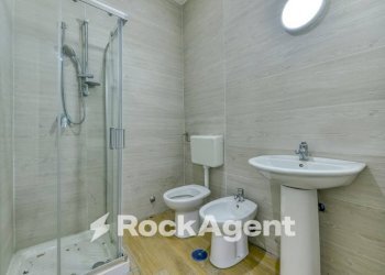 Bagno - Appartamento via Francesco Petrarca, Napoli (zona Posillipo) - foto 13