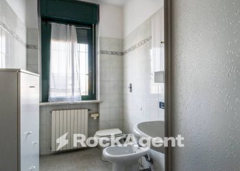 Bagno - Villa a Schiera viale Martiri della Libertà, 58, Mede - foto 8