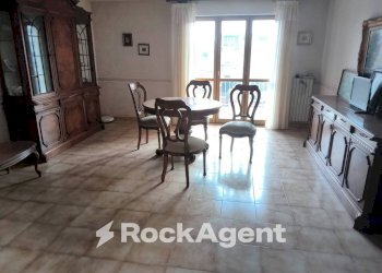 Salone - Appartamento via Agesidamo, Locri - foto 2