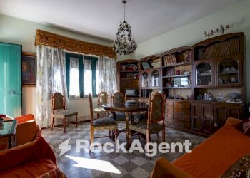 Salone - Quadrilocale via Francesco Cilea, 25, Catanzaro - foto 1