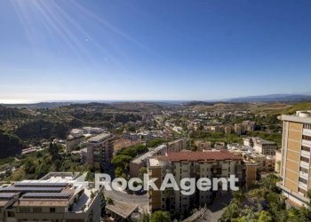 Vista - Quadrilocale via Francesco Cilea, 25, Catanzaro - foto 26