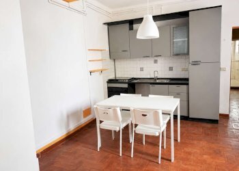 soggiorno - Bilocale vicolo Malgrado, 1, Bologna (zona Centro Storico) - foto 4