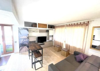 Bilocale Via Michelangelo Peroglio, Roma - foto 1