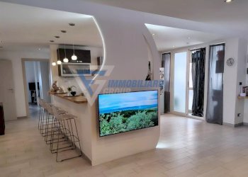 Four-room apartment Via Salvatore Nanna, Siracusa - photo 1