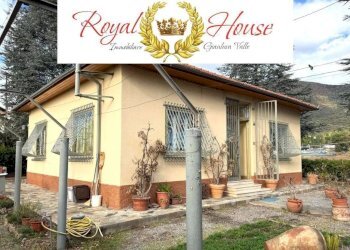 Villa Regione Oliveto Terraconiglio, Albenga - foto 1