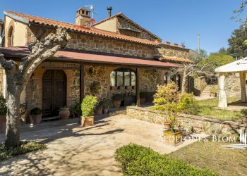 Rustico Strada Provinciale Lauretana, 5, Trequanda - foto 1