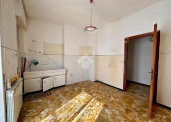 Trilocale V. di Pino, Genova (zona Molassana) - foto 2