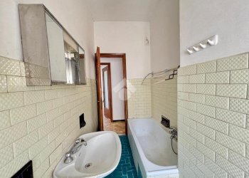 Trilocale V. di Pino, Genova (zona Molassana) - foto 16