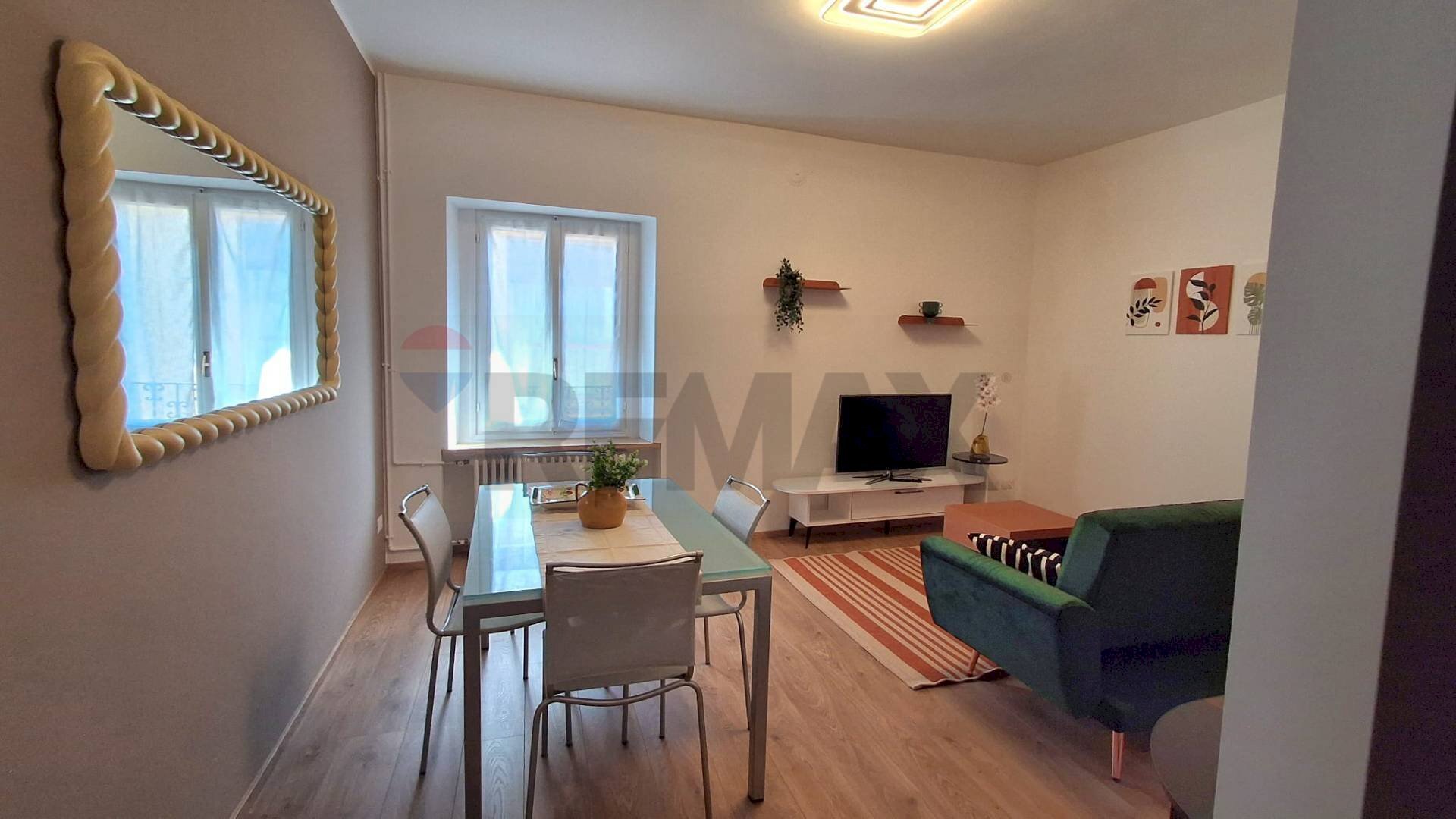 Monolocale Via Viotti, 40 
 Meina, Meina - foto 1