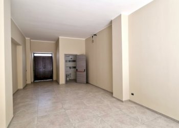 Locale Commerciale Mondragone - foto 5