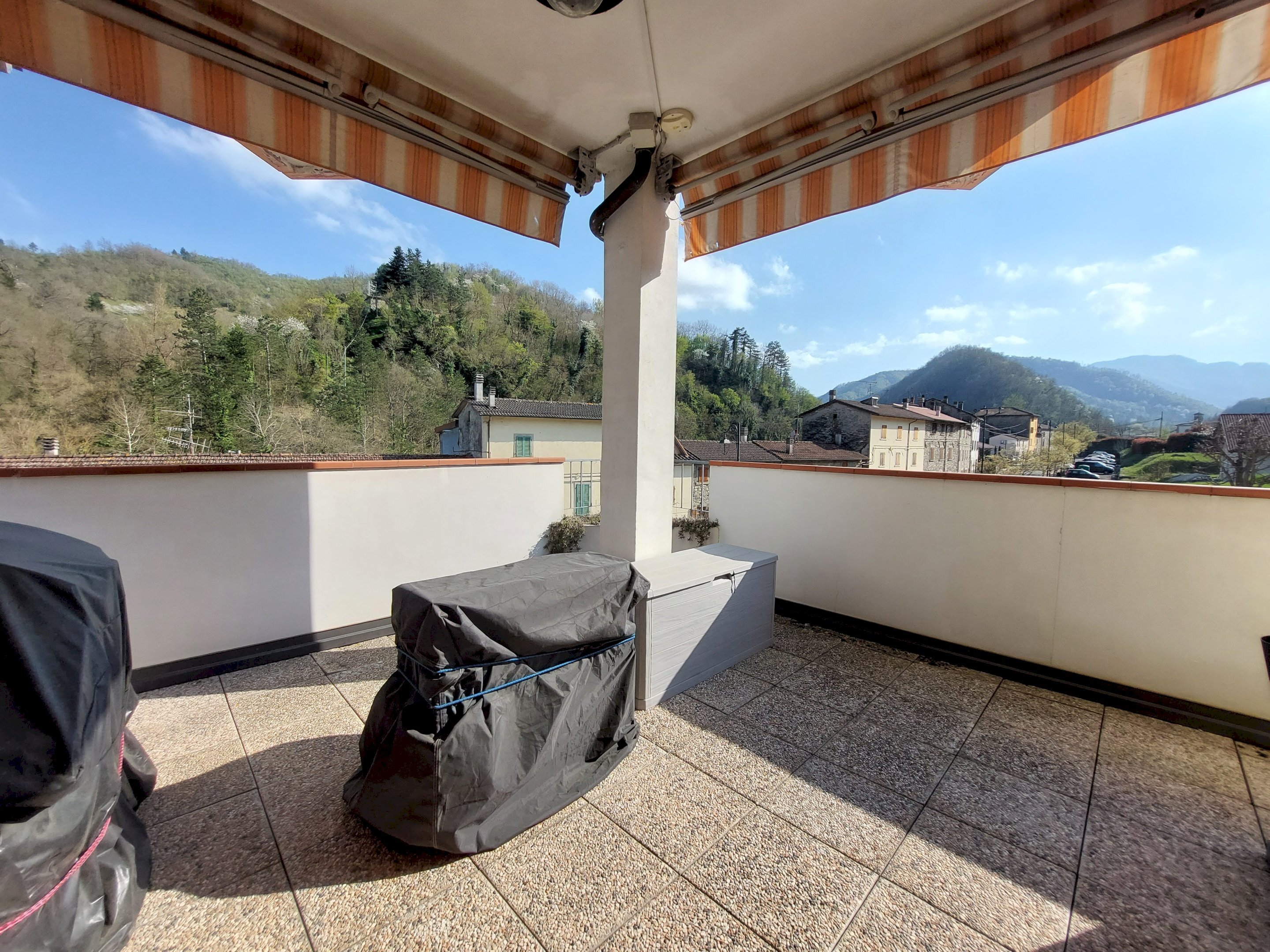 terrazzo - Trilocale via Quadalto, 57, Palazzuolo sul Senio - foto 1