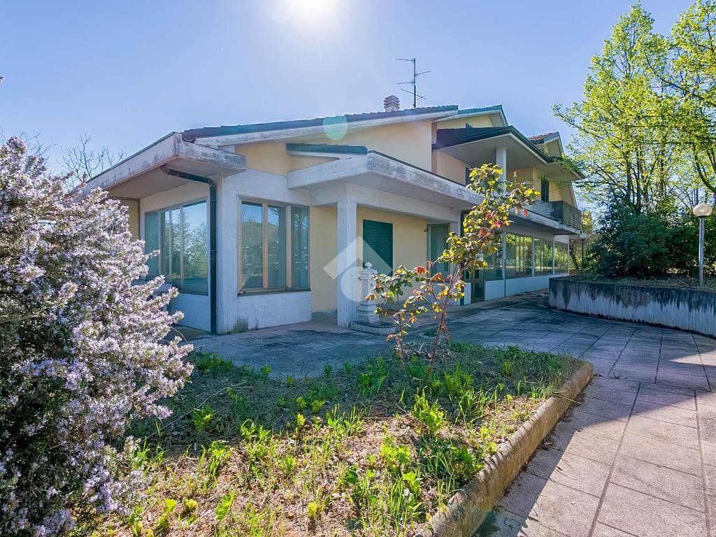 Villa Via G. Tomasi, Monte San Pietro - foto 1