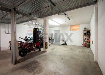 Villa Via Rose 
 Sant'Anna, Brescia, Brescia (zona Sant'Anna) - foto 32