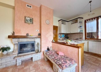 Porzione di casa Via farneto, Montelabbate - foto 6