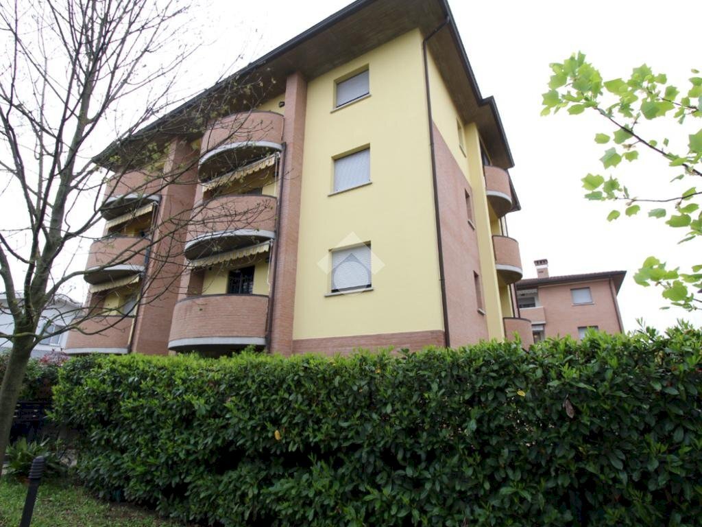 Trilocale Via aosta, Casalgrande - foto 1