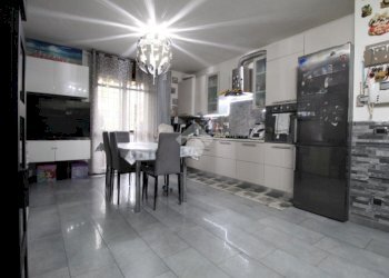 Trilocale Via aosta, Casalgrande - foto 11