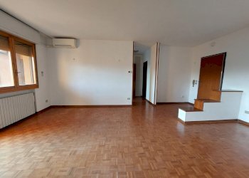 soggiorno - Appartamento Imola - foto 1