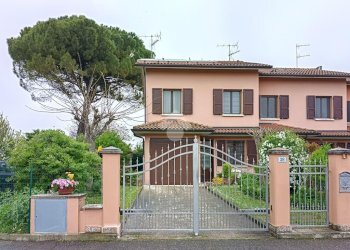 Villa a Schiera Via oberdan guglielmo, Molinella - foto 1