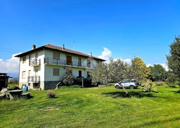 Casa indipendente Via quarello, Villanova Canavese - foto 2