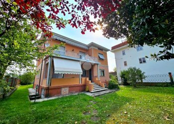 Villa Via san firmino, Cafasse - foto 1