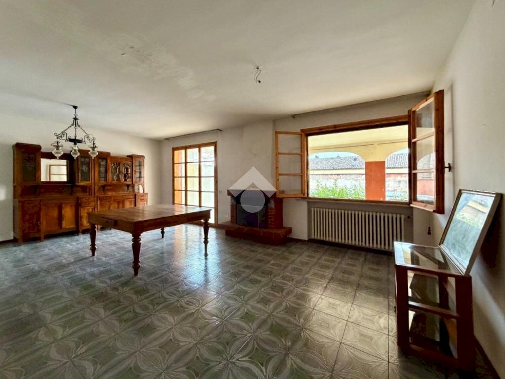 Quadrilocale Piazza Unità d'Italia, Novellara - foto 3