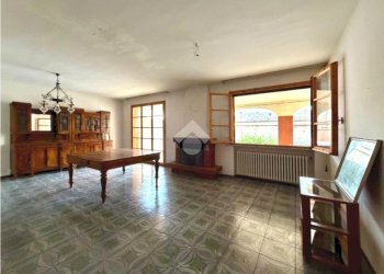 Quadrilocale Piazza Unità d'Italia, Novellara - foto 2