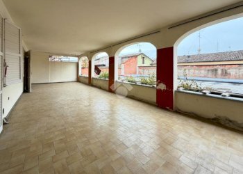 Quadrilocale Piazza Unità d'Italia, Novellara - foto 8