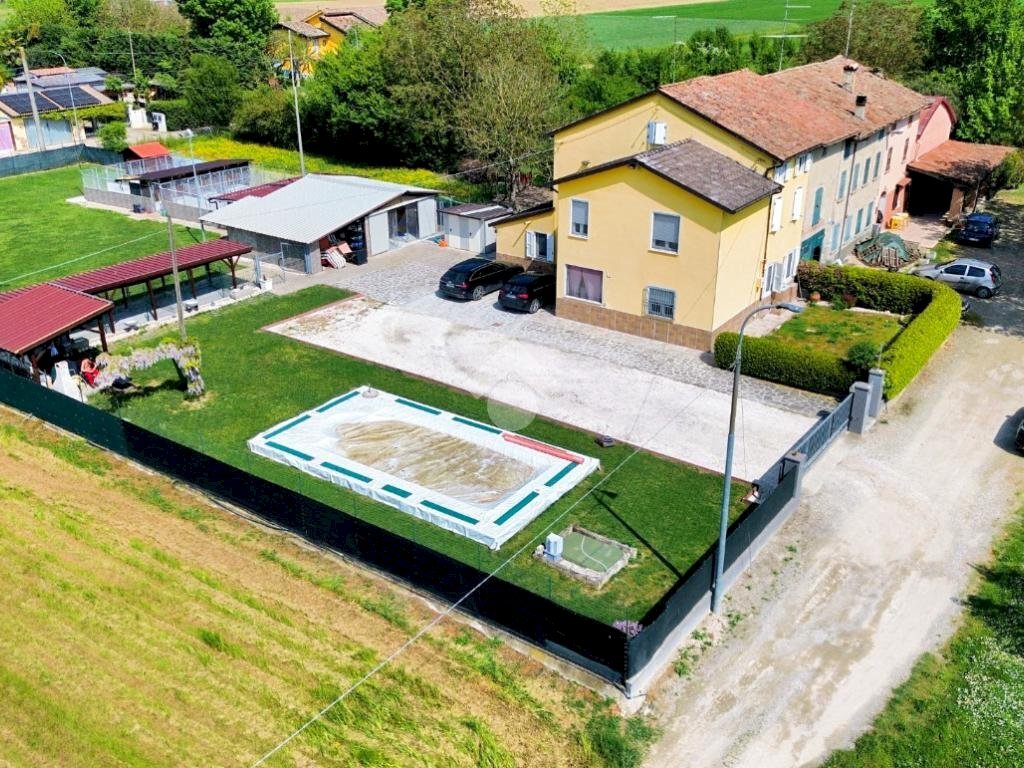 Casa semi indipendente Viottolo S. Francesco, Brescello - foto 1