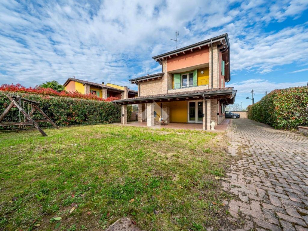 Villa Via Papa Giovanni XXIII, Bibbiano - foto 2