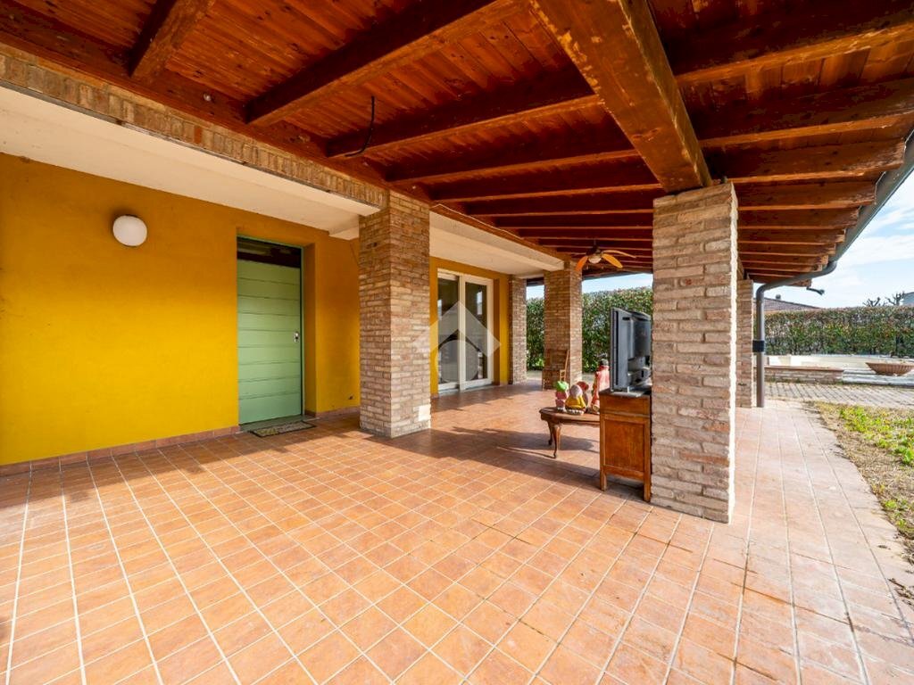Villa Via Papa Giovanni XXIII, Bibbiano - foto 1