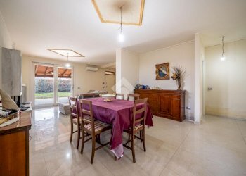 Villa Via Papa Giovanni XXIII, Bibbiano - foto 11